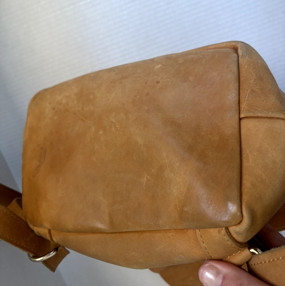 Noonday Homesteader Convertible Backpack - Picture 5 of 7